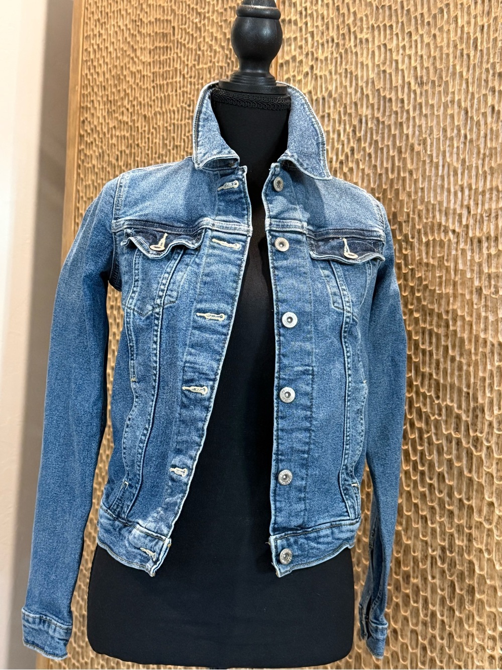 Levi Denizen Blue Denim Jacket Size XSmall